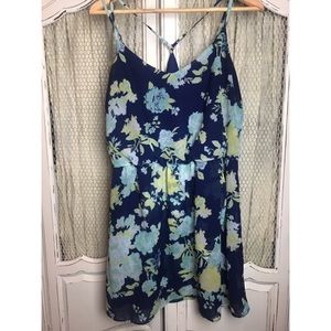No sleeve cross back flowy dress